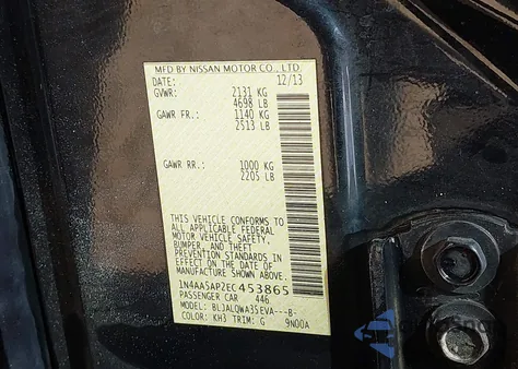 2014 Nissan Maxima 3.5 S z USA, uszkodzony, nr VIN 1N4AA5AP2EC453865